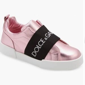 Chic metallic pink Dolce and Gabbana kids sneaker. Brand new never worn.